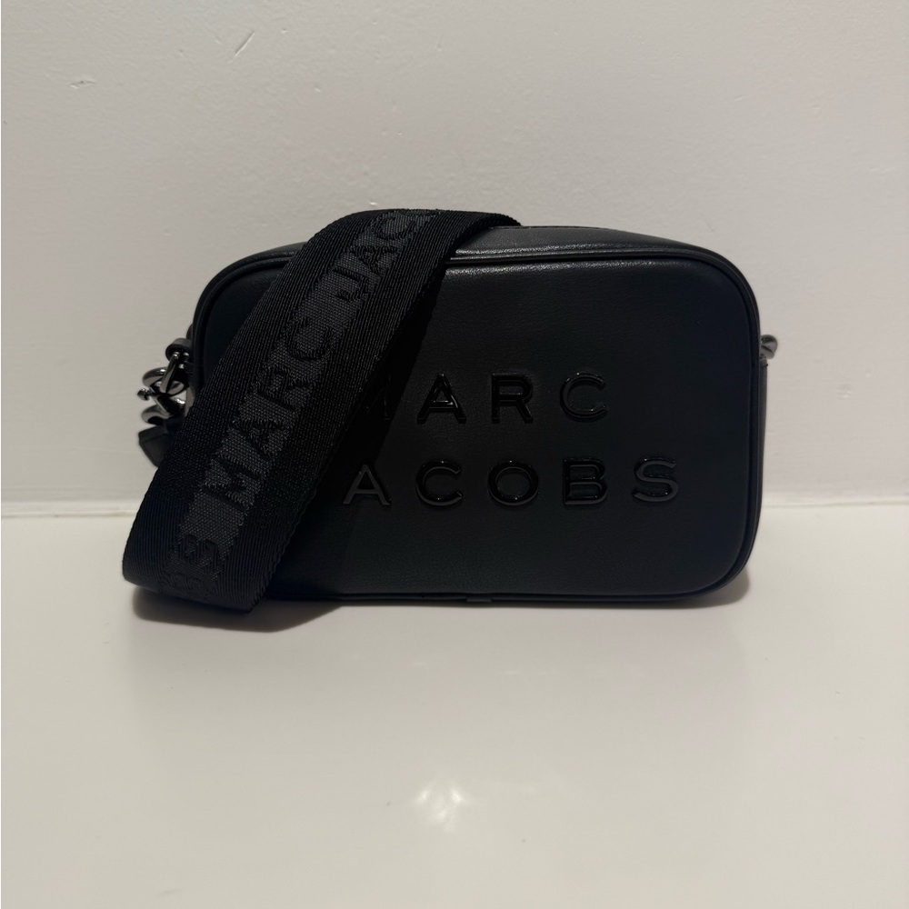 NWT Marc Jacobs Flash camera bag black with black hardware